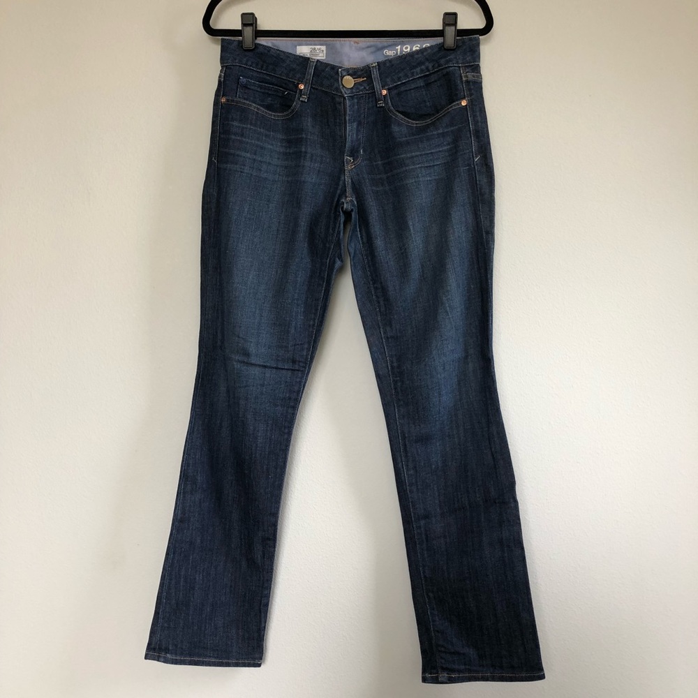 GAP Real Straight Jean, Size 28/6a